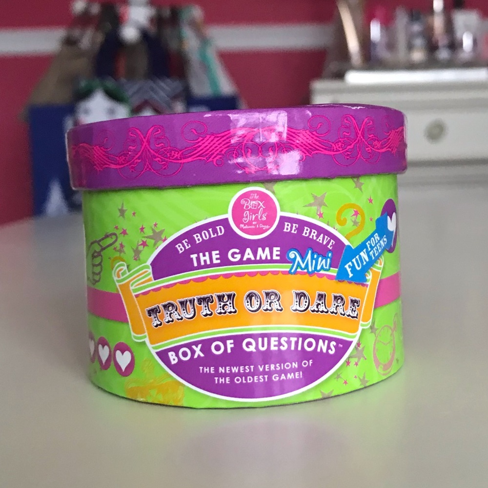 The Game Mini Truth or Dare Box of Questions